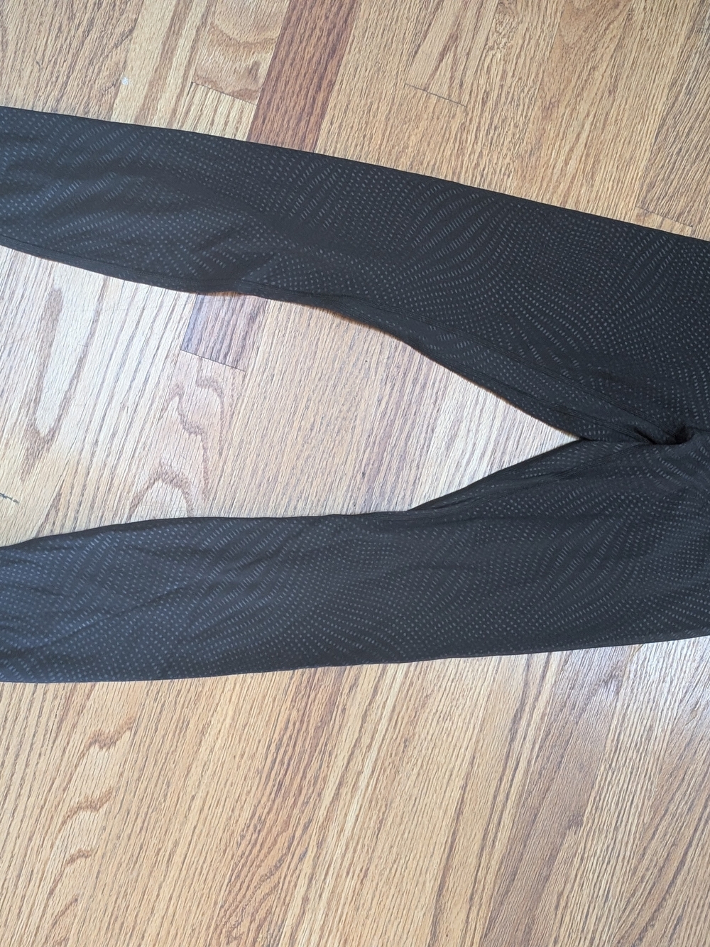 Lululemon Women's Black Pattern Leggings Size 6